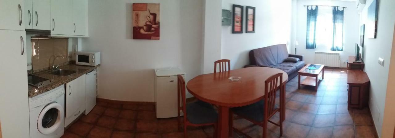 לה אירואלה Alojamiento Mirador Del Castillo מראה חיצוני תמונה