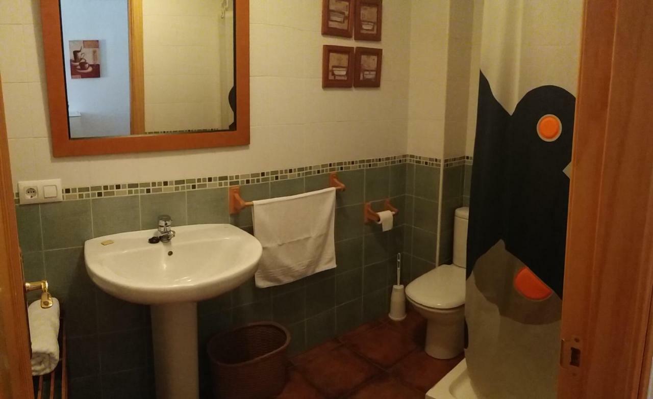 לה אירואלה Alojamiento Mirador Del Castillo מראה חיצוני תמונה